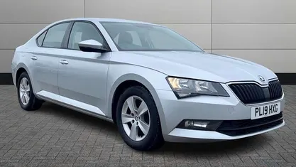 Used 2019 Skoda Superb Hatchback | £8,595 (Super price)