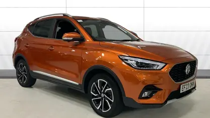 Usado MG ZS Exclusive 111 HP (81 kW) 2023 Laranja SUV