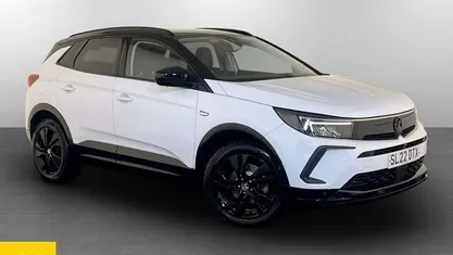 White Used 2021 Vauxhall Grandland X SRi SUV | £14,795 (Fair price)