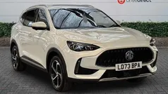 Metallic white pearl Used 2023 MG HS Trophy SUV | £16,850 (Fair price)