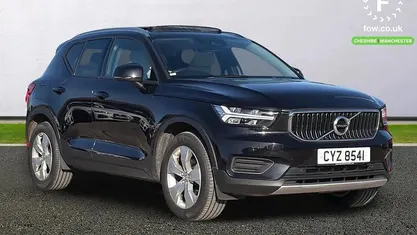Used Volvo XC40 Momentum 150 HP (110 kW) 2019 Black SUV