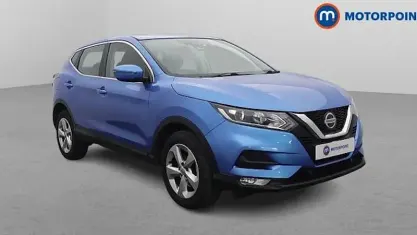 Begagnad Nissan Qashqai Acenta Premium 140 HK (102 kW) 2019 Blå SUV