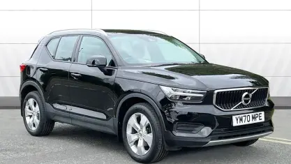Used Volvo XC40 Momentum 150 HP (110 kW) 2020 Black SUV