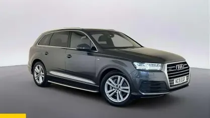 Usado Audi Q7 S-Line 286 HP (210 kW) 2019 Cinzento SUV
