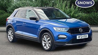 Usado VW T-Roc Design 150 HP (110 kW) 2021 Azul SUV