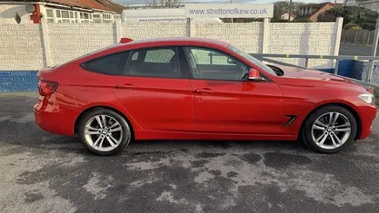 Used 2019 BMW 320 Sport Line Hatchback | £12,995 (Fair price)