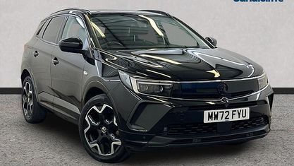 Second-hand Vauxhall Grandland X Ultimate 130 CP (95 kW) 2022 Negru SUV