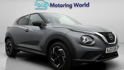 Used Nissan Juke N-Connecta 114 HP (83 kW) 2023 Grey SUV
