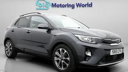 Used 2020 Kia Stonic SUV | £13,500 (Fair price)