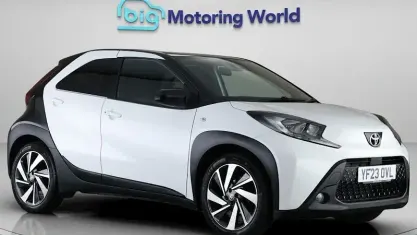 Used Toyota Aygo X 72 HP (52 kW) 2023 White SUV
