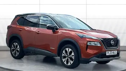 Used Nissan X-Trail N-Connecta 204 HP (150 kW) 2023 Orange SUV