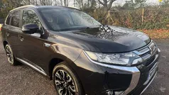 Used 2018 Mitsubishi Outlander P-HEV Estate | £11,995 (Good price)