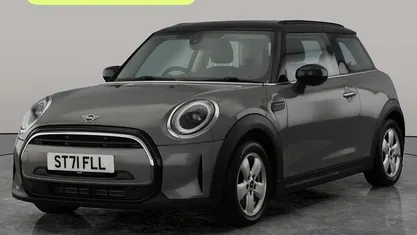 Used Mini Cooper Classic 136 HP (100 kW) 2022 Hatchback