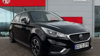 Begagnad MG MG3 Exclusive 106 HK (77 kW) 2024 Halvkombi