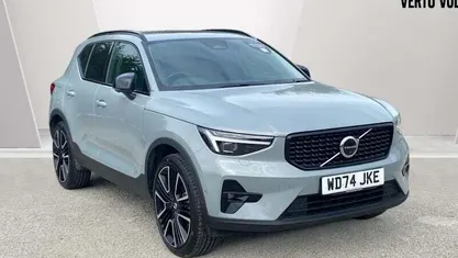 Used 2025 Volvo XC40 Ultra SUV | £34,428 (Fair price)