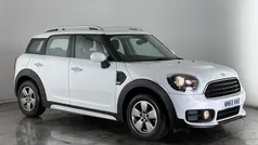 White Used 2019 Mini Cooper Countryman Classic SUV | £13,700 (Good price)