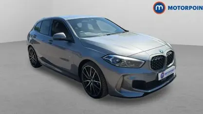 Usado BMW M135 306 CV (225 kW) 2023 Gris Utilitario