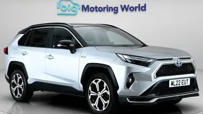 Used Toyota RAV4 306 HP (225 kW) 2022 SUV