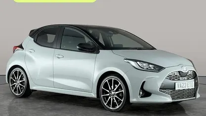 Second-hand Toyota Yaris Hybrid Sport 116 CP (85 kW) 2023 Gri Hatchback