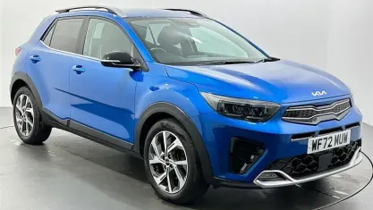 Used Kia Stonic GT-Line 120 HP (88 kW) 2022 Blue SUV