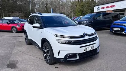 Used Citroën C5 Shine 226 HP (166 kW) 2022 Hatchback