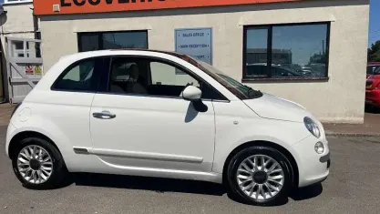 Used Fiat 500 Lounge 69 HP (50 kW) 2014 White Hatchback
