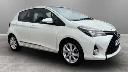Usado Toyota Yaris Hybrid 101 HP (74 kW) 2016 Citadino
