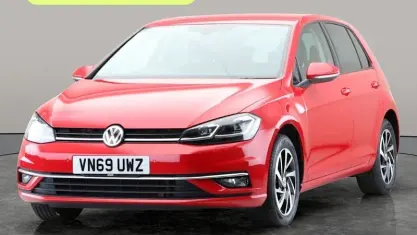Używany VW Golf VII Edition 150 KM (110 kW) 2020 Czerwony Hatchback
