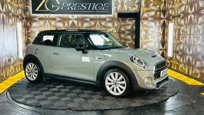 Used Mini Cooper S Classic 192 HP (141 kW) 2019 Grey Hatchback