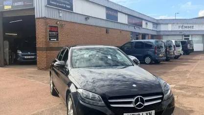 Used Mercedes C200 Executive 184 HP (135 kW) 2016 Sedan