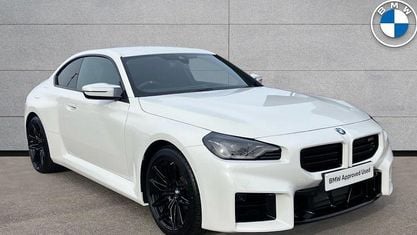 Begagnad BMW M2 Comfort Edition 480 HK (353 kW) 2025 Vit Sportkupé