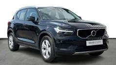 Black Used 2022 Volvo XC40 Momentum SUV | £24,000 (Fair price)