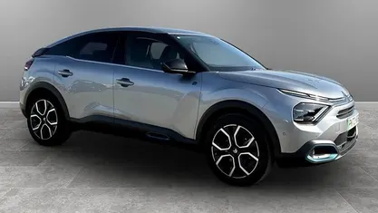 Used Citroën e-C4 Shine 100 kW (136 HP) 2023 Hatchback