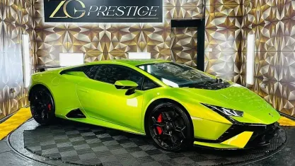 Used Lamborghini Huracán 640 HP (470 kW) 2023 Green Coupe
