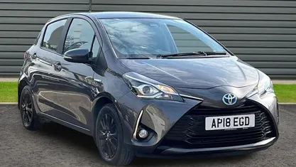 Used Toyota Yaris Hybrid 101 HP (74 kW) 2019 Hatchback