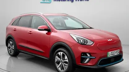 Used Kia e-Niro 150 kW (204 HP) 2022 Red SUV