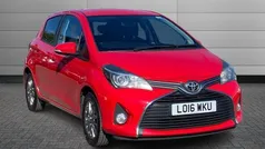Red Used 2016 Toyota Yaris Hatchback | £6,301 (Fair price)
