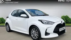 Used 2025 Toyota Yaris Hybrid Hatchback | £17,035 (Super price)