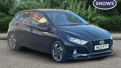 Black Used 2022 Hyundai i20 SE Hatchback | £12,999 (Fair price)