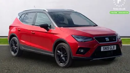 Usado Seat Arona FR 116 HP (85 kW) 2019 Vermelho SUV
