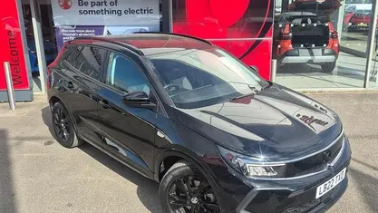 Used Vauxhall Grandland X GS Line 224 HP (164 kW) 2022 SUV