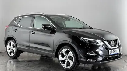 Used 2018 Nissan Qashqai Tekna SUV | £11,550 (Fair price)