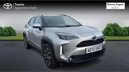 Used 2025 Toyota Yaris Hybrid Design Estate | £22,189 (Fair price)