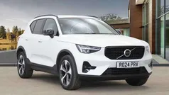 White Used 2024 Volvo XC40 Plus SUV | £31,000 (Fair price)