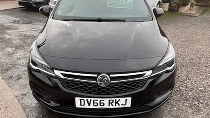 Used 2019 Vauxhall Astra SRi Hatchback | £6,299 (Good price)