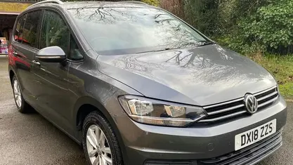 Used VW Touran Family 110 HP (80 kW) 2018 Grey MPV