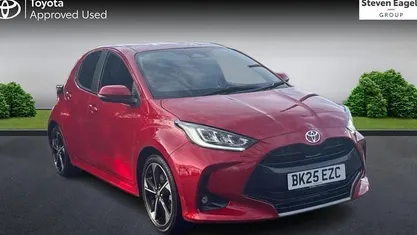 Used 2025 Toyota Yaris Hybrid Hatchback | £24,804 (Fair price)
