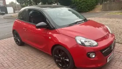 Used Vauxhall Adam 69 HP (50 kW) 2018 Red Hatchback