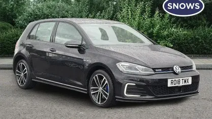 Używany VW Golf VII GTE 204 KM (150 kW) 2020 Hatchback