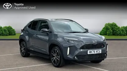 Nowe Toyota Yaris Hybrid Sport 131 KM (96 kW) 2025 Szary SUV
